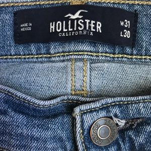 Young men’s Hollister jeans like new